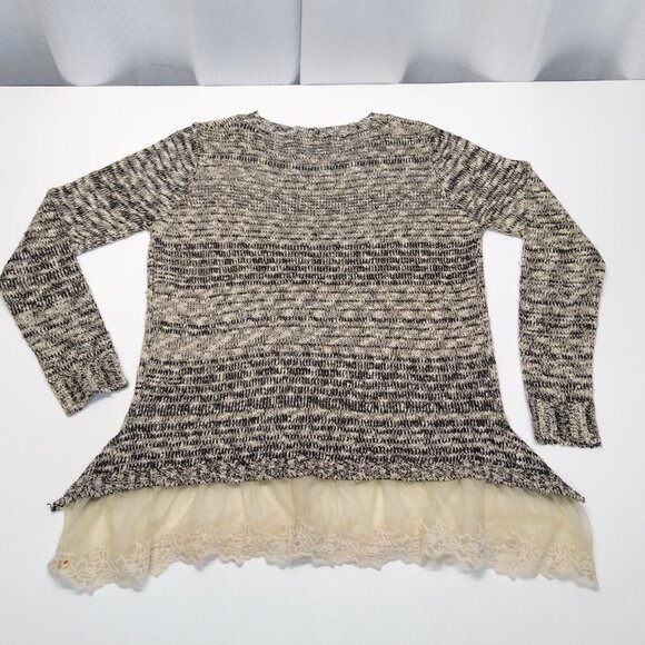 Altr'd State Knit Sweater With Roses Lace Hem Size S/M 38" Chest Black & White - Picture 2 of 7